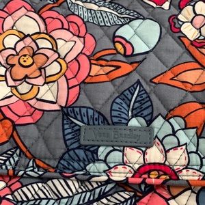 Vera Bradley cross body purse